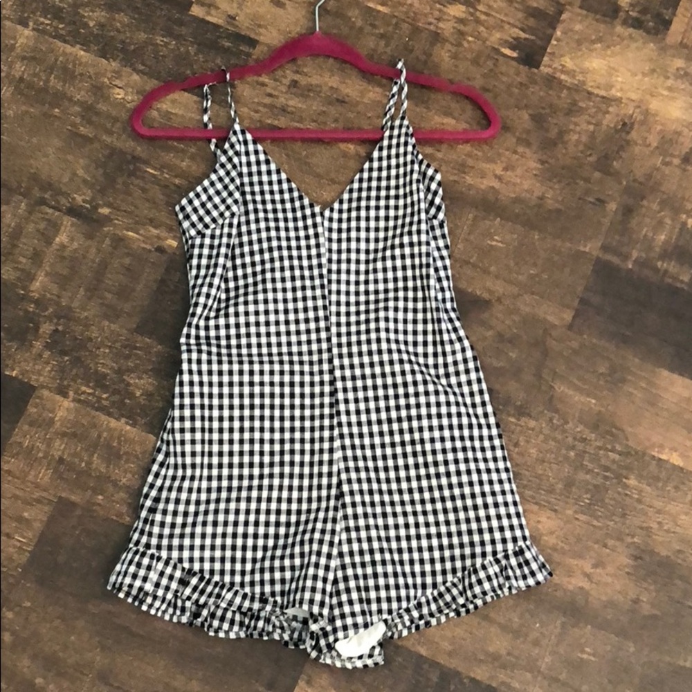 Kendall & Kylie XS Romper
